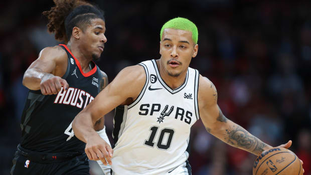 During his first season, Jeremy Sochan played close to the Spurs' franchise average. 